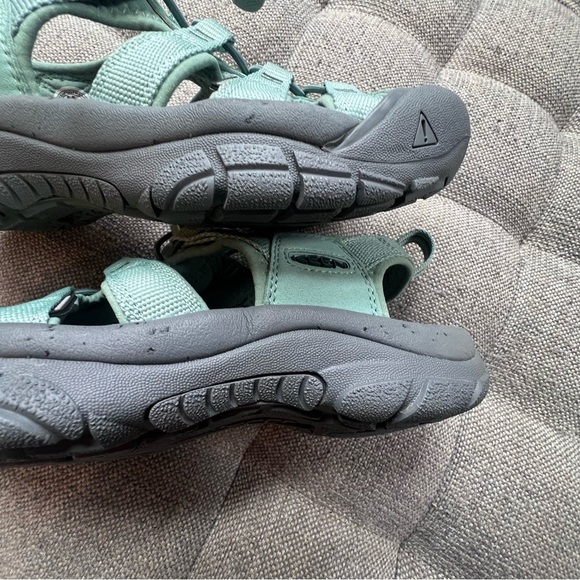 Women’s Keen Sandals - Picture 12 of 13